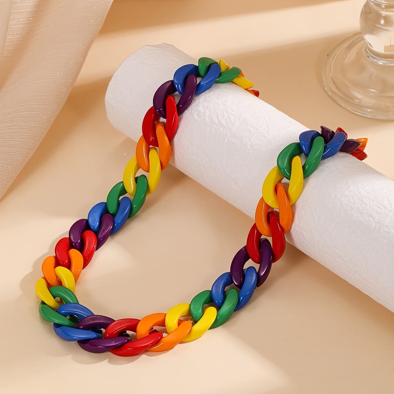 TEMU 1pc Fashion Resin Personalized Rainbow Chain Necklace, Very Ladies Wear Christmas, New Year, Valentine's Day Gift Jewelry - Chunky Necklace Accessory