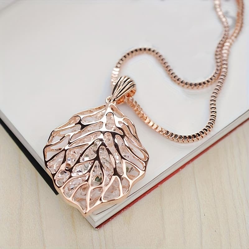 TEMU Fashionable Versatile Individual Easy Long Necklace Women's Imitation Crystal Hollow Leaf Pendant Sweater Chain Accessory