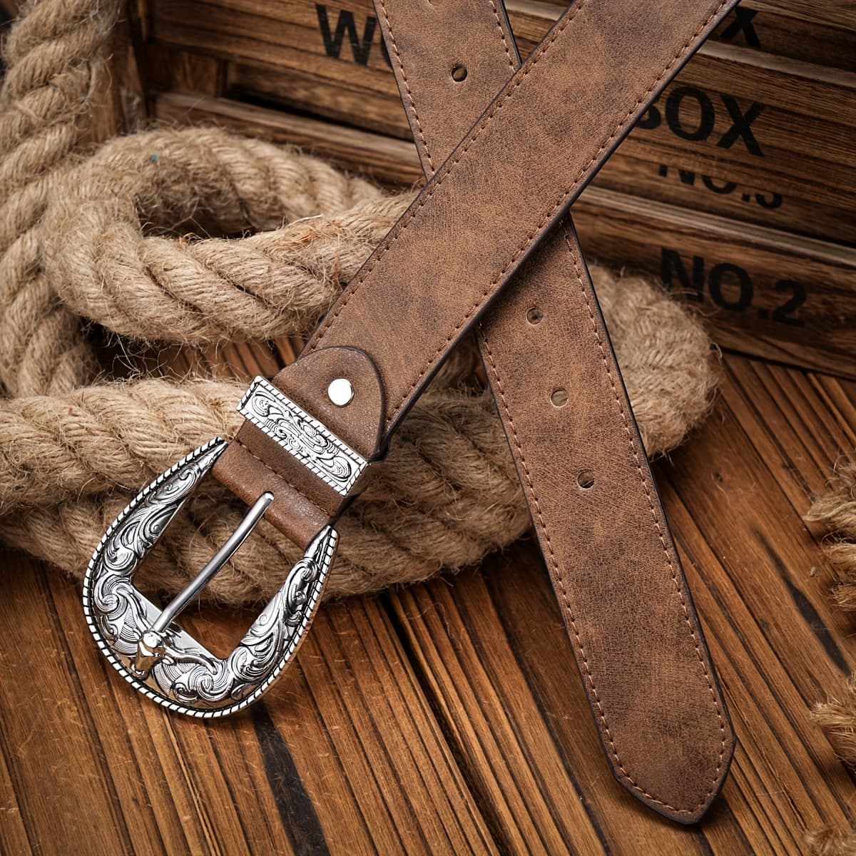 TEMU Men And Women Western Cowboy Faux Leather Belts Vintage Belt Floral Engraved Belt For Jeans