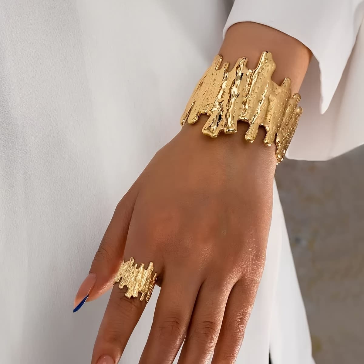 TEMU A Collection Of Uniquely Designed Fork-shaped Rings And Bracelets From Europe And America, Adjustable And Perfect For Women To Wear At Events
