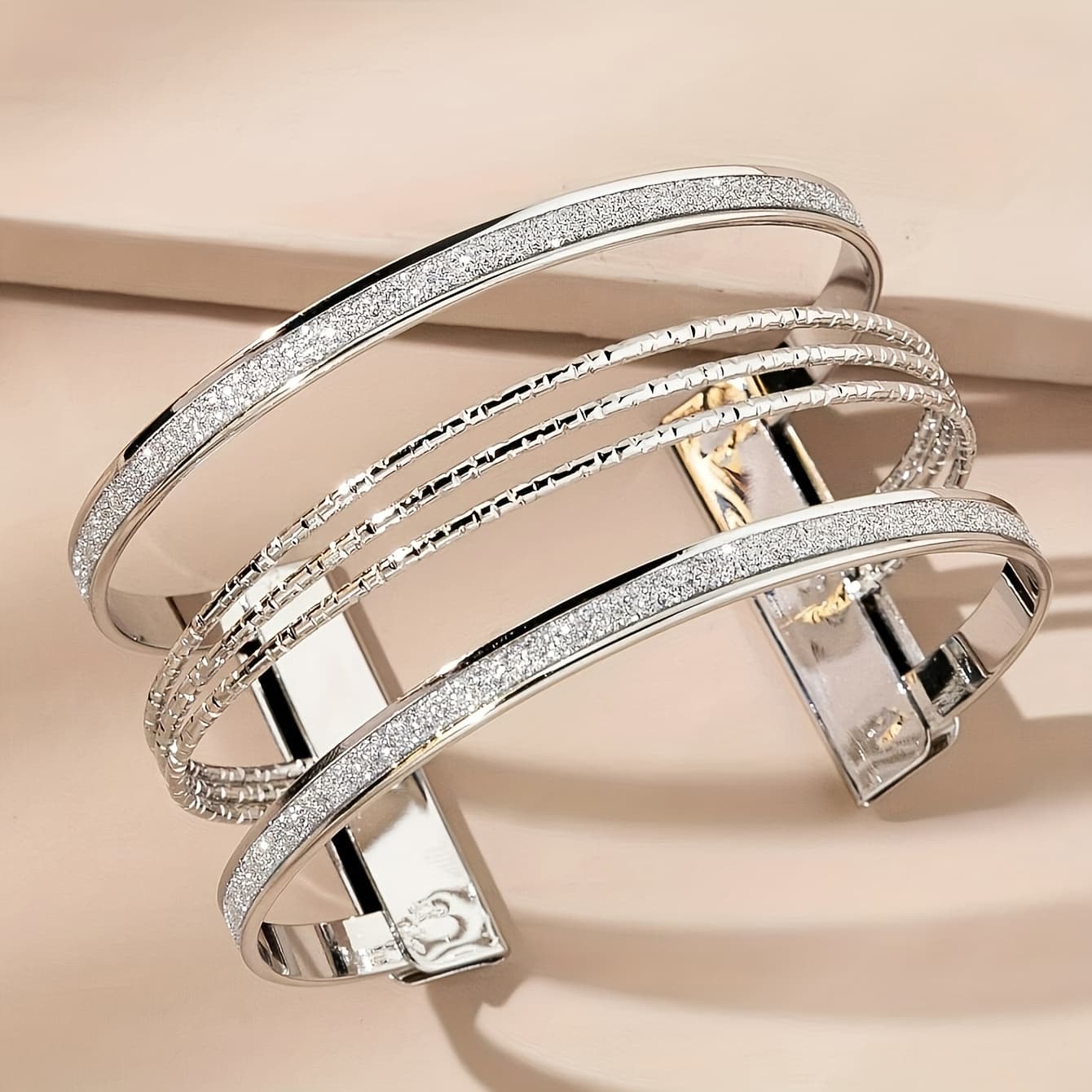 TEMU 1 Exquisite Ladies' Fashionable Vintage-style Open Bangle Bracelet, Adjustable, Suitable For Daily Wear And Gifting