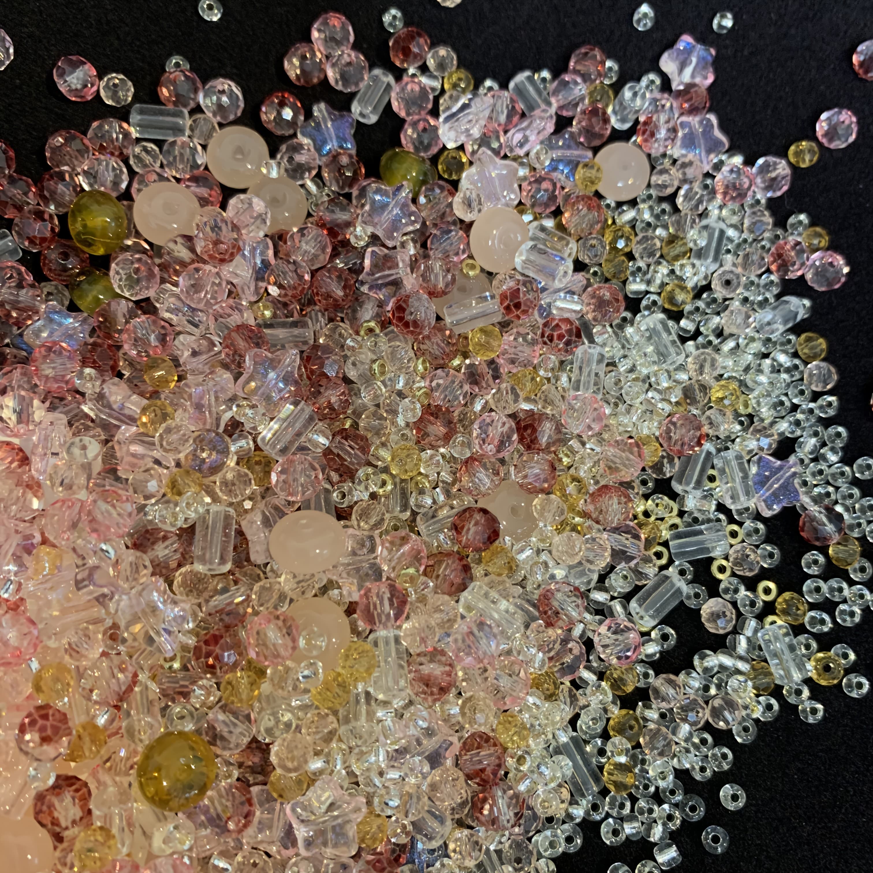 TEMU 3mm/8.5mm 500/600 Mixed-color Glass Seed Beads, Suitable For Materials, Jewelry Making, Bracelets, Necklaces, And Other Beadwork Additions