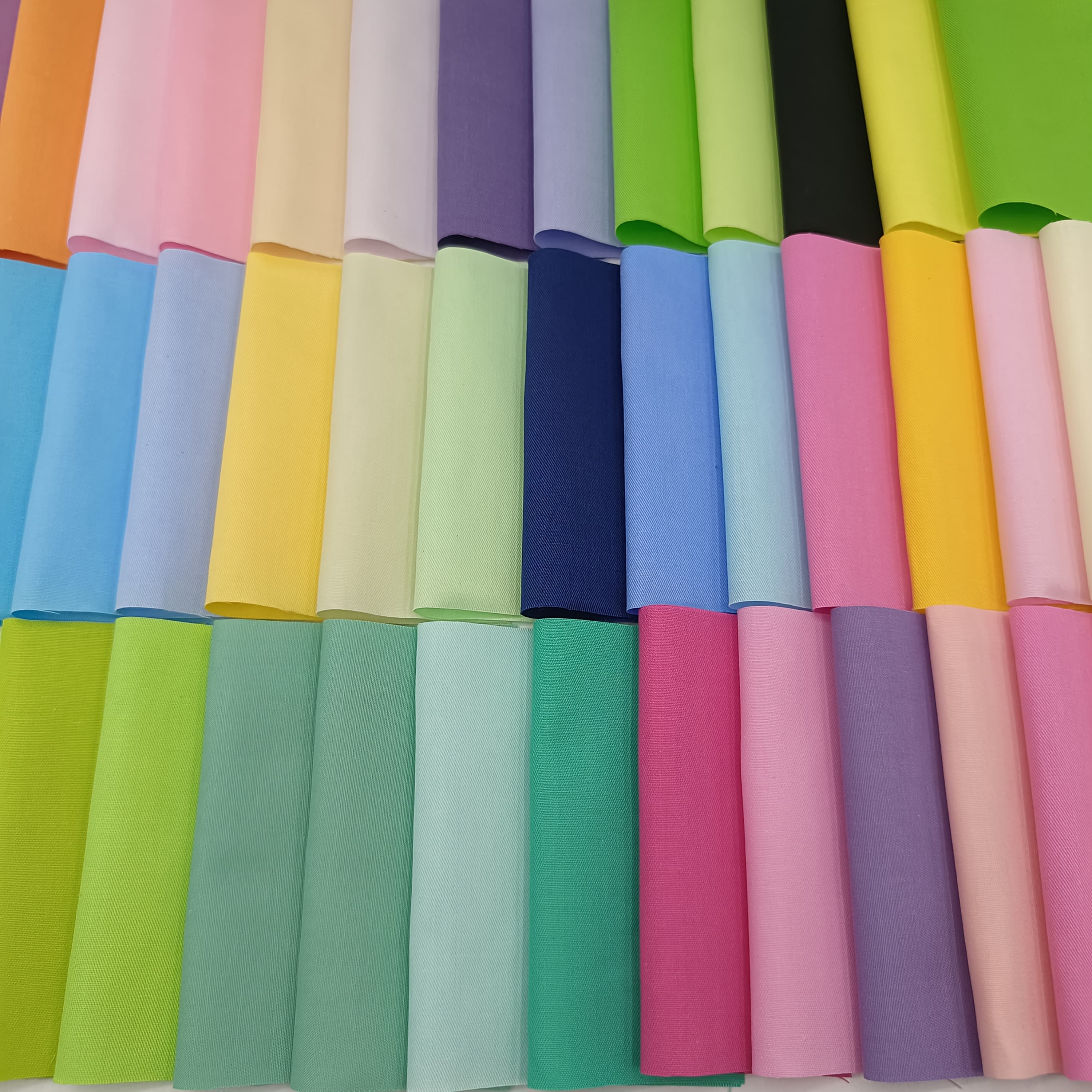 TEMU 50pcs 100% Cotton Fabric Set 25.40cm X 25.40cm Precut Thick Square Sheets Printed Floral Sewing Supplies For Piece Sewing Handmade Quilting Fabric (50pcss 25.40cm X 25.40cm, Solid Color