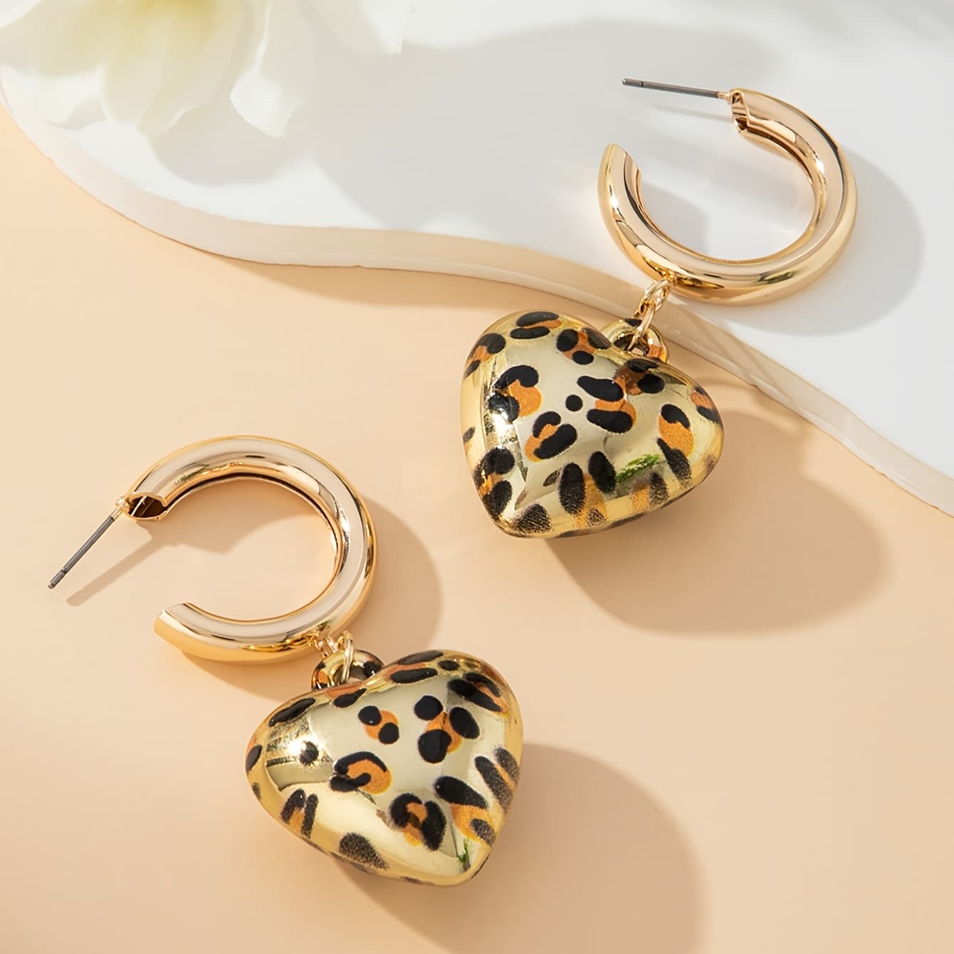TEMU 2pcs Retro Trendy Elegant Easy Heart Pendant Earrings Suitable For Women' Gift Party Wear