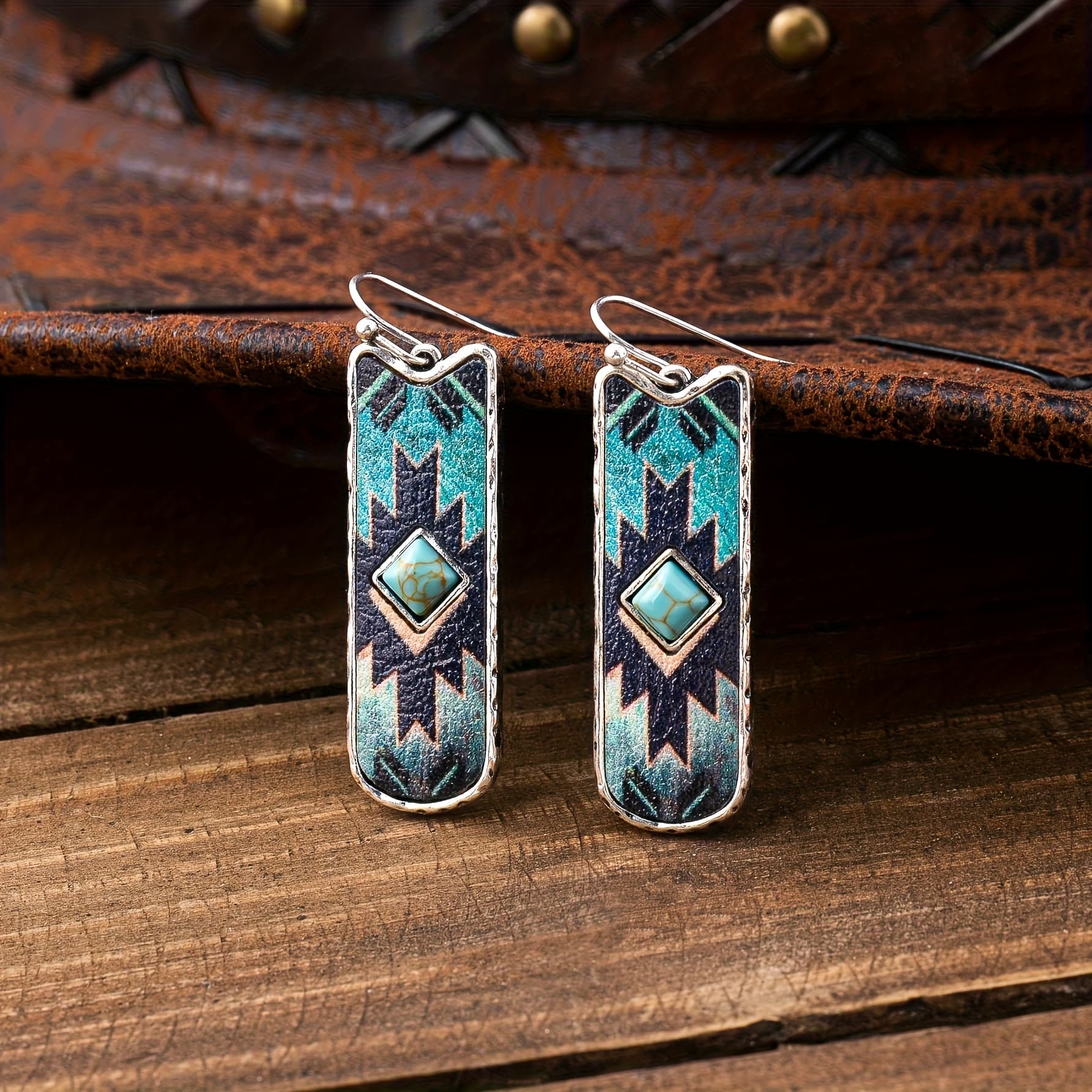 TEMU A Pair Of Western Cowboy-style Ethnic Irregular -shaped Colorful Women's Dangling Earrings, Suitable For Vacation Parties And Daily Wear