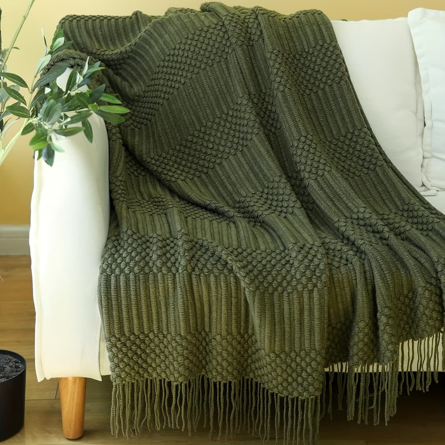 TEMU 1pc Textured Throw Blanket Solid Soft For Sofa Couch Decorative Blanket, 50" X 60" 60"x80' Green Tan Whier