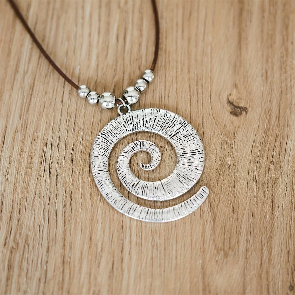 TEMU A Spiral Pendant Beach Necklace For Everyday Wear, Perfect For Vacations And Parties