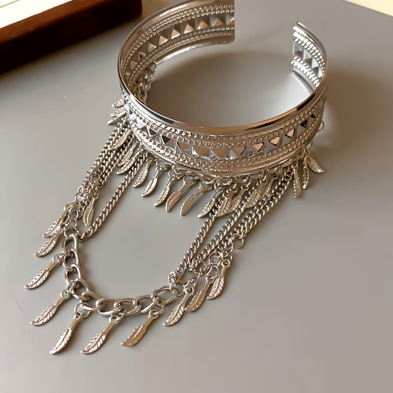 TEMU 1pc Vintage Exaggerated Tassel Armband Bohemian Ethnic Style Body Jewelry, Adjustable Golden-tone Vintage Leaf Fringe Arm Cuff For Women, Perfect For Summer Beach Parties Casual