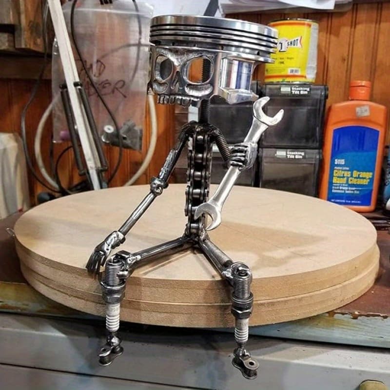 TEMU And Piston Sculpture-art Sculpture Designed Specifically For Car Enthusiasts, Featuring A Gear Base And Handmade Wrench Design. Very Suitable As A Home Or Office Decoration