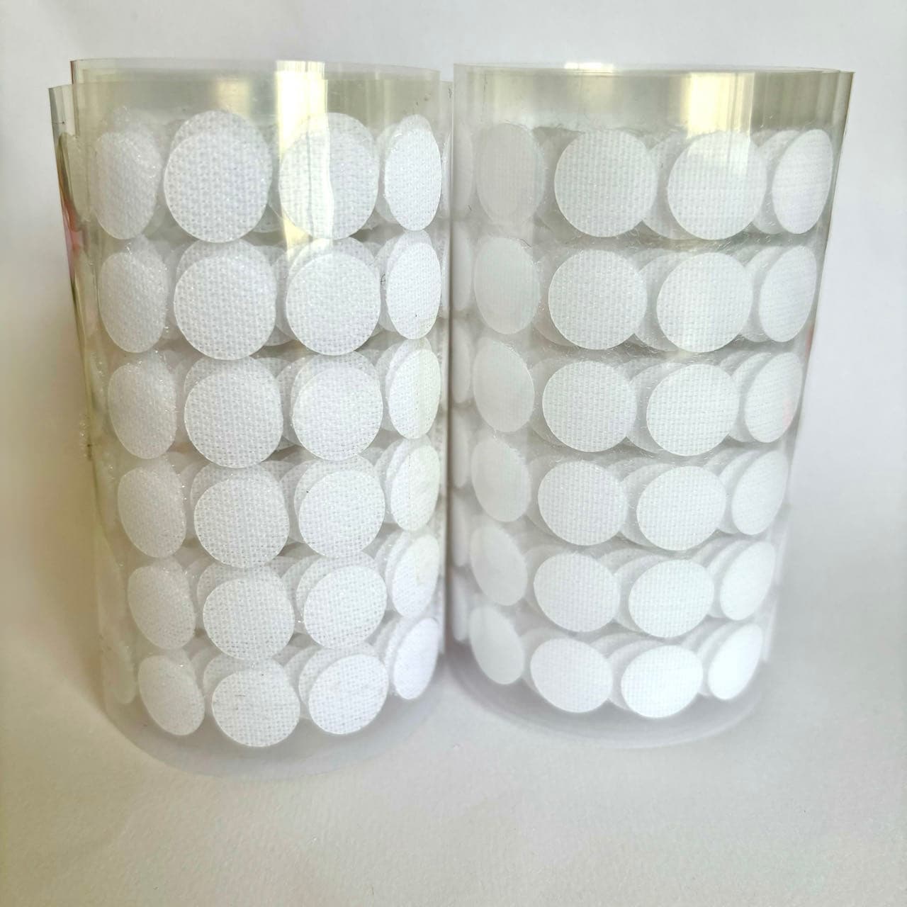 TEMU 600pcs(300pairs) White Fasteners, 0.59" Diameter Self-adhesive Dots For Crafts, School, Use