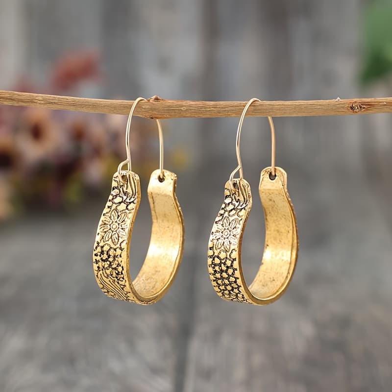 TEMU Elegant Vintage-inspired Carved Flower Hoop Earrings - Alloy Statement Jewelry For Women