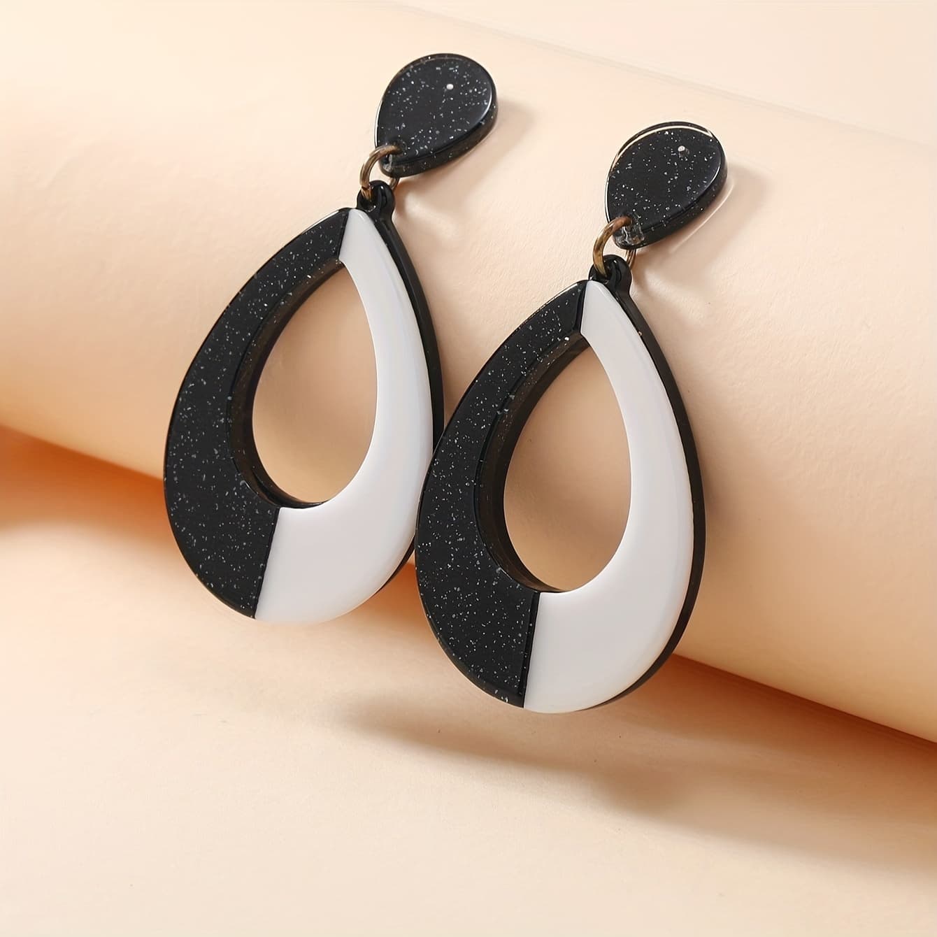 TEMU 1 Pair Of Teardrop-shaped Dual-tone Acrylic Earrings, Fashionable -block Earrings