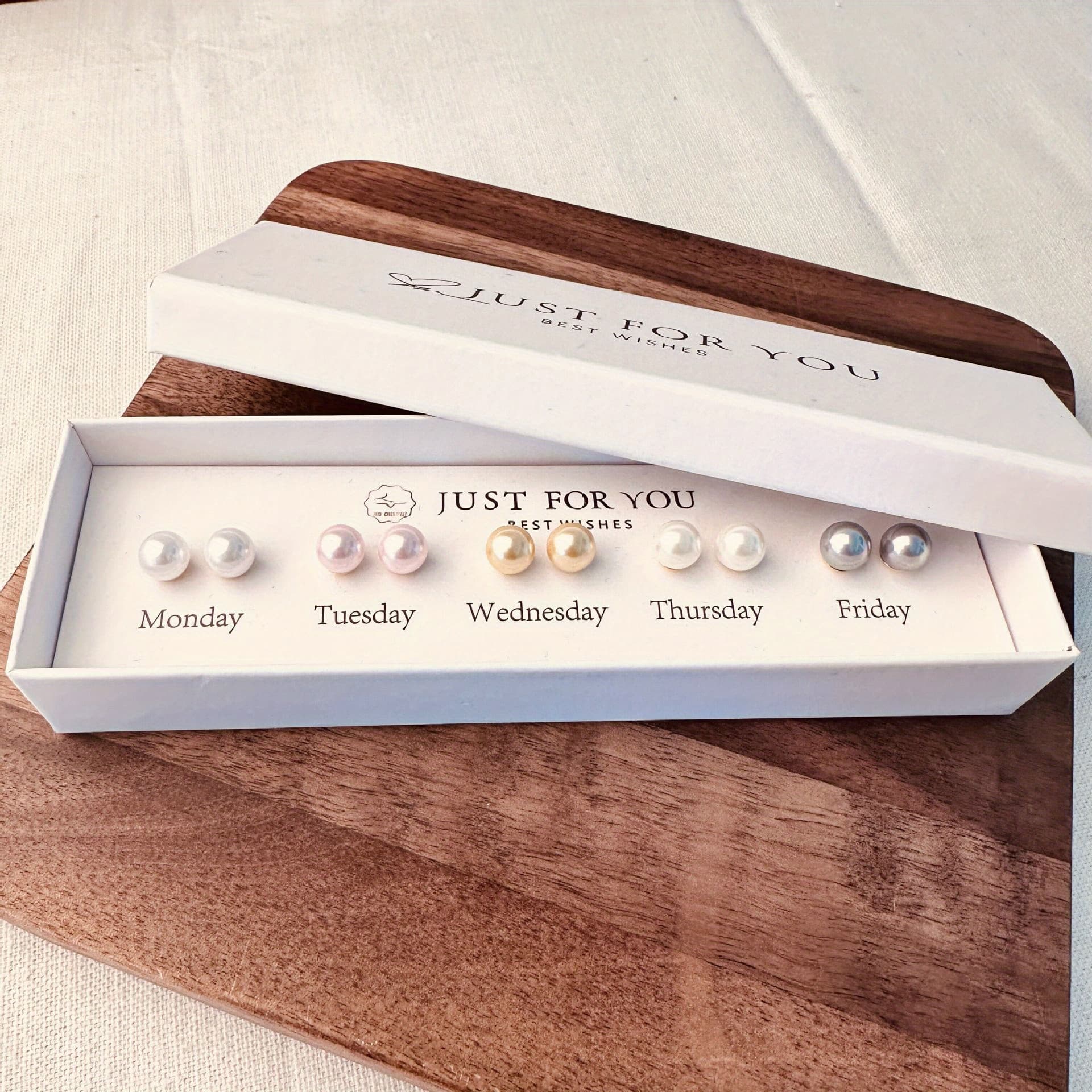 TEMU Fashionable Women's Luxurious 925 Plated Pearl Earrings, 5 Pairs Of Weekly Earrings, Best Gift Jewelry For (with Gift Box)