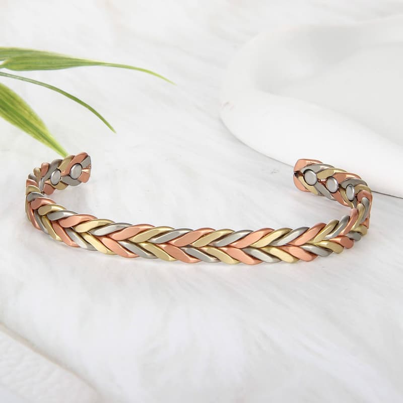 TEMU 1pc Copper Magnetic Bracelet For Women, Women's Fashion Copper Bangle, Valentine's Day Jewelry Gifts