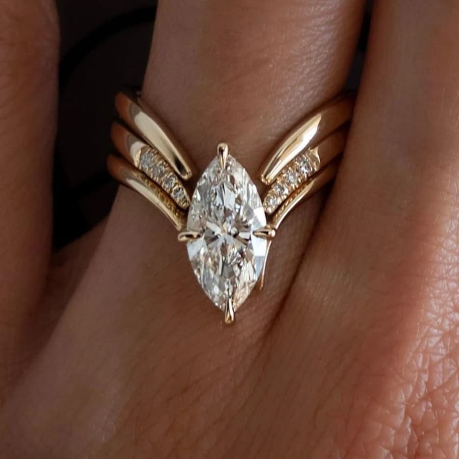 TEMU A Luxurious Bronze Engagement Ring For Women - , Sophisticated Design, Easy Yet Exquisite, With High Quality - An Ideal Gift For , Anniversaries, Birthdays, Christmas, And Romantic Surprises