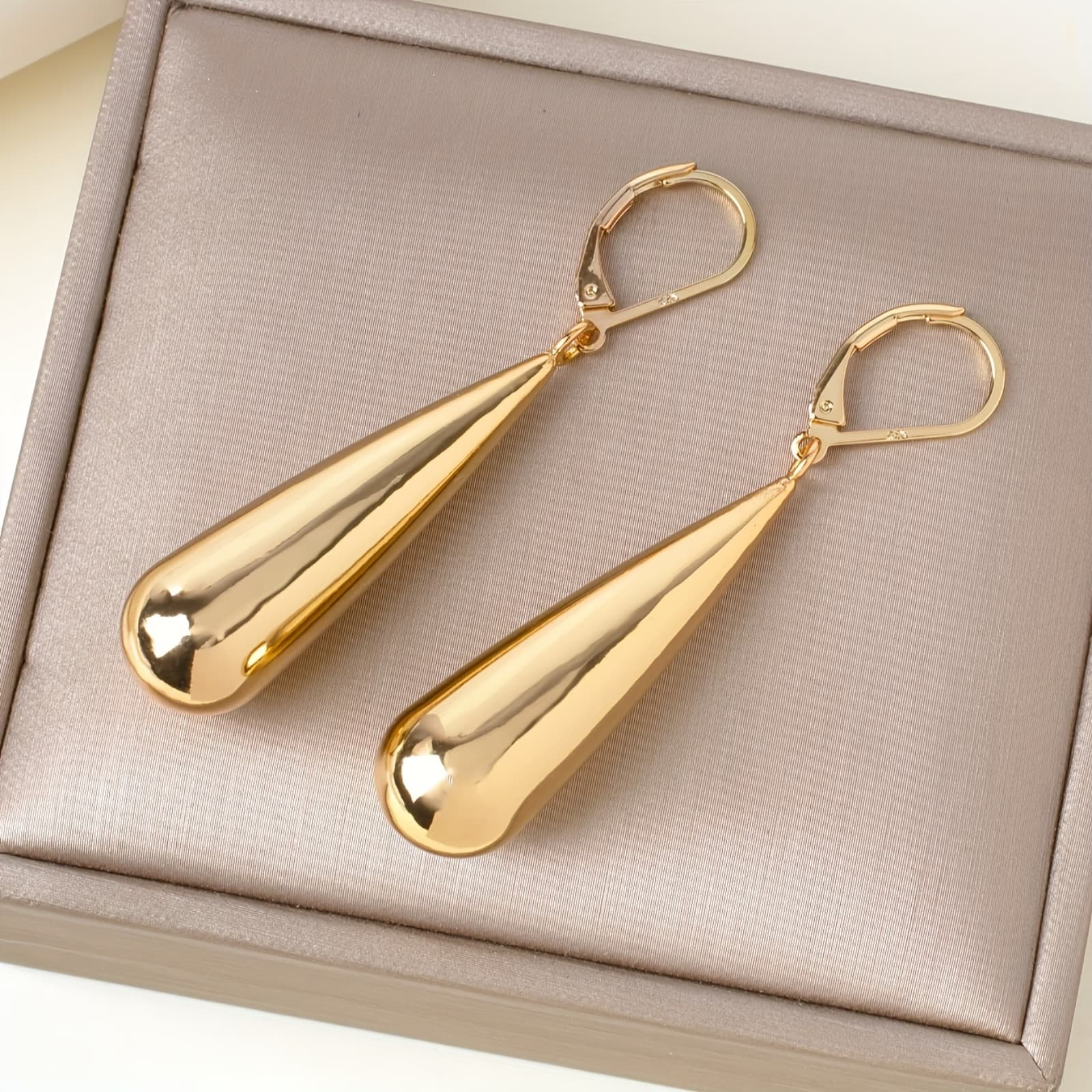 TEMU 925 Silver Long Teardrop Earrings, Plated With , Suitable For Everyday Wear, Weddings, Dates, Parties, And Vacations, Minimalist Elegant Earrings, Hypoallergenic Earrings, A Stylish Gift With