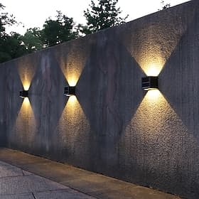 Lampe murale solaire extérieure 2 modes d'éclairage lumière solaire réglable lumineux vers le haut et le bas décoration murale de cour et de villa lumière étan