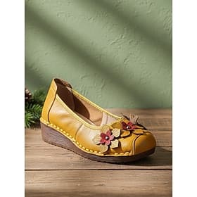 Women's Red Genuine Leather Floral Flats – Handmade Retro 3D Flower Comfortable Wedge Slip-On Shoes for Work Casual Wear