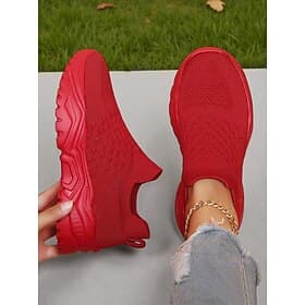 Leuchtend rote Damen-Sportschuhe zum Hineinschlüpfen mit atmungsaktivem Strickmaterial – leichte und bequeme Sneaker für Alltag, Reisen und Freizeit.