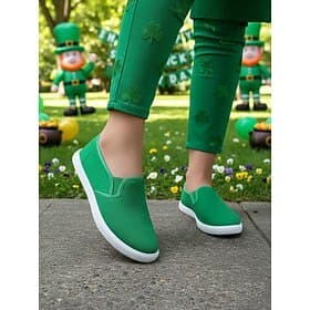 Women's Green Slip-On Canvas Shoes for St. Patrick's Day – Comfortable, Casual and Versatile Sneakers for Parades, Festivals and Everyday Wear