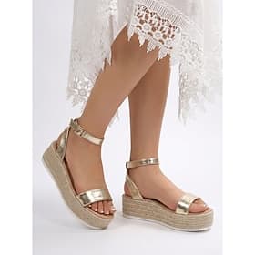 Sandalias de plataforma con alpargatas doradas para mujer: elegantes cuñas con tiras metálicas en el tobillo y suela de yute tejido para vacaciones en la playa