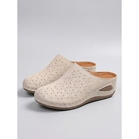 Sabots mules beiges perforés pour femmes – chaussures de jardin confortables et faciles à enfiler, idéales pour la marche, la maison et les tenues décontractée