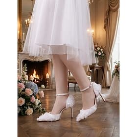 Escarpins de mariée en satin blanc pour femme - Chaussures de mariage à bout pointu ornées de pétales de fleurs en 3D et d'une bride à la cheville, idéales pou