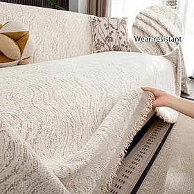 Housse de canapé luxueuse en chenille dorée avec franges à pompons, douce et antidérapante, lavable en machine et adaptée aux animaux de compagnie, idéale pour