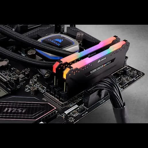 CORSAIR Kit di memoria C16 VENGEANCE® RGB PRO 16 GB (2 x 8 GB) DRAM DDR4 a 2666 MHz - Nero